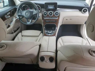 2018 Mercedes-Benz GLC 300 z VIN WDC0G4JB6JV090157, wystawiony jako Copart lot #55920905 z przebiegiem 63 436 mil mil oraz Szkoda całkowita • Salvage title. Historia ofert i sprzedaży dostępna na DreamBid. Obrazek 8.