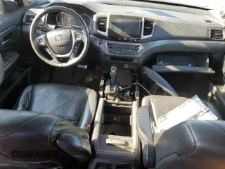 2018 Honda Ridgeline RTL-T z VIN 5FPYK3F69JB004102, wystawiony jako Copart lot #77747454 z przebiegiem Nie podano mil oraz Nie do naprawy. Historia ofert i sprzedaży dostępna na DreamBid. Obrazek 8.