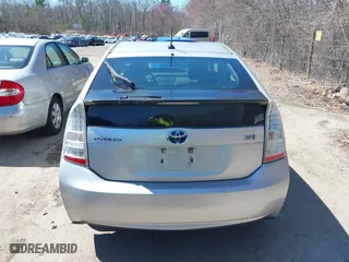 2011 Toyota Prius I with VIN JTDKN3DU3B0260839, listed as a IAAI auction lot 41998615 with 223,435 mi miles. Bid and sale history available at carsss.com. Image 16.