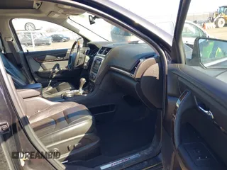 2015 GMC Acadia Denali z VIN 1GKKVTKD3FJ292584, wystawiony jako IAAI lot #41747271 z przebiegiem 199 743 mil mil oraz . Historia ofert i sprzedaży dostępna na DreamBid. Obrazek 5.