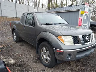2008 Nissan Frontier SE z VIN 1N6AD06W78C438364, wystawiony jako IAAI lot #42093527 z przebiegiem 79 828 mil mil oraz . Historia ofert i sprzedaży dostępna na DreamBid. Obrazek 15.