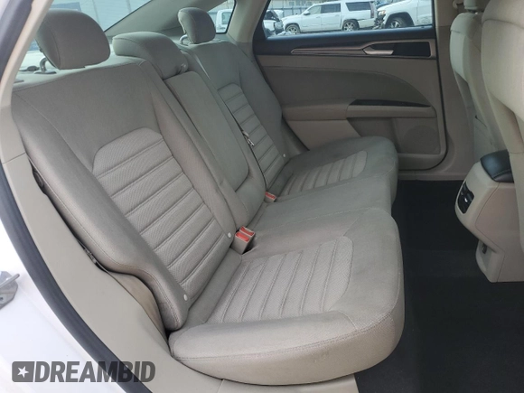 2019 Ford Fusion SE with VIN 3FA6P0HD4KR200742, listed as a Copart auction lot 49302755 with 87,166 mi miles and Salvage Title. Bid and sale history available at DreamBid. Image 10.
