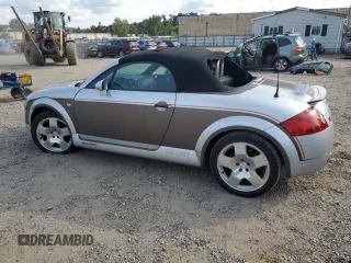2002 Audi TT with VIN TRUUT28N921010372, listed as a Copart auction lot 71538044 with 201,791 mi miles and Salvage Title. Bid and sale history available at carsss.com. Image 2.