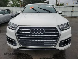 2018 Audi Q7 Premium with VIN WA1AAAF74JD050738, listed as a Copart auction lot 56587355 with 99,051 mi miles and Clean title. Bid and sale history available at DreamBid. Image 5.