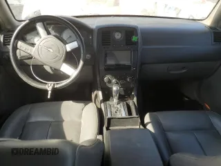 2005 Chrysler 300 with VIN 2C3JA53G25H673340, listed as a Copart auction lot 47066935 with 237,855 mi miles and Salvage Title. Bid and sale history available at carsss.com. Image 8.