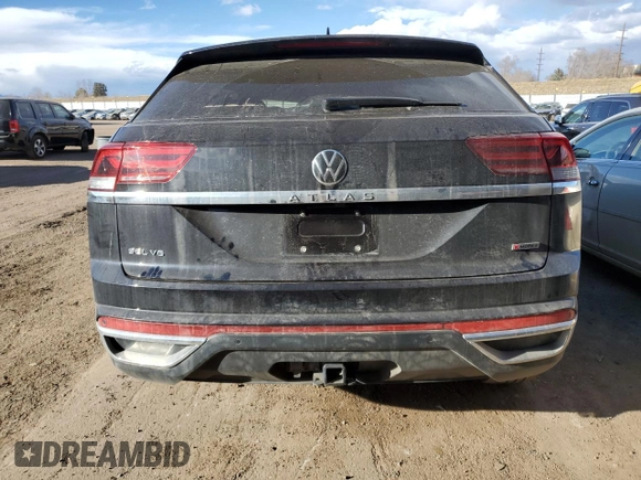 2022 Volkswagen Atlas SEL z VIN 1V2BE2CA8NC214880, wystawiony jako Copart lot #45556834 z przebiegiem 17 428 mil mil oraz . Historia ofert i sprzedaży dostępna na DreamBid. Obrazek 6.