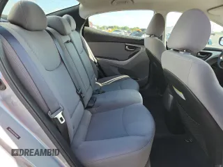 2016 Hyundai Elantra SE z VIN 5NPDH4AE6GH760068, wystawiony jako Copart lot #60144365 z przebiegiem 153 856 mil mil oraz Szkoda całkowita • Salvage title. Historia ofert i sprzedaży dostępna na DreamBid. Obrazek 10.