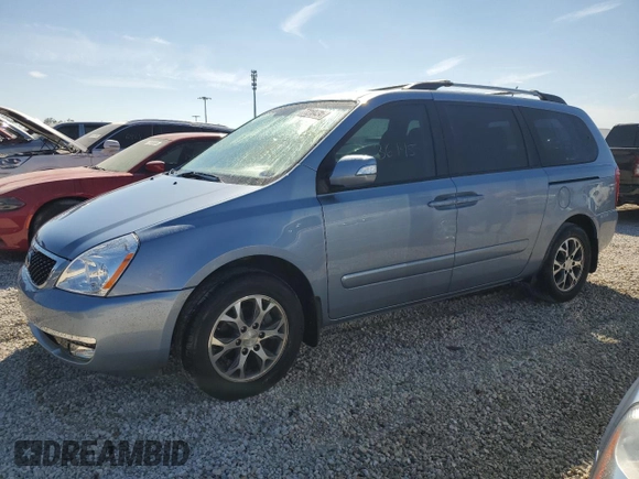2014 Kia Sedona LX with VIN KNDMG4C77E6568411, listed as a Copart auction lot 77210434 with 36,145 mi miles and Salvage Title. Bid and sale history available at carsss.com. Image 1.