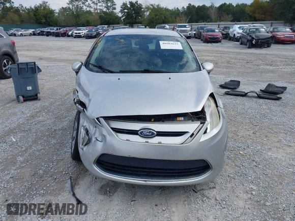 2011 Ford Fiesta SES with VIN 3FADP4FJ5BM232264, listed as a IAAI auction lot 40982622 with 184,726 mi miles. Bid and sale history available at carsss.com. Image 12.