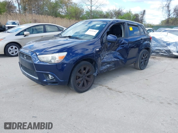2012 Mitsubishi Outlander Sport SE with VIN JA4AR4AU8CZ001183, listed as a IAAI auction lot 42031983 with 175,839 mi miles. Bid and sale history available at carsss.com. Image 18.