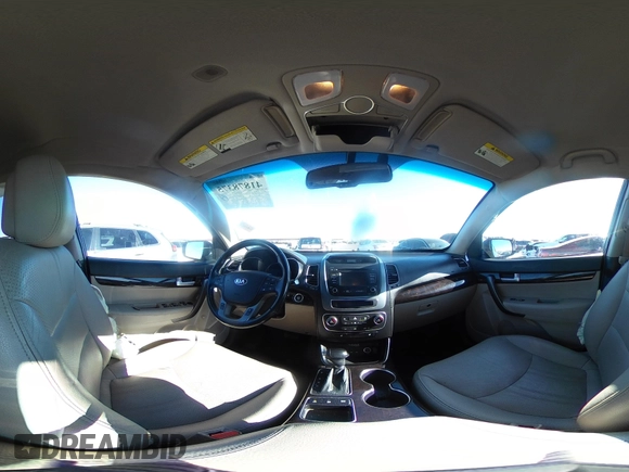 2015 Kia Sorento EX with VIN 5XYKU4A74FG642479, listed as a IAAI auction lot 41878375 with 119,877 mi miles. Bid and sale history available at carsss.com. Image 17.