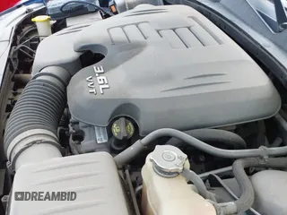 2015 Chrysler 300 S с VIN 2C3CCAGG7FH900349, выставлен на аукционе IAAI как лот 41357196 с пробегом 115 949 миль миль и . История ставок и продаж доступна на DreamBid. Изображение 19.