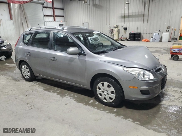 2011 Hyundai Elantra Touring SE with VIN KMHDC8AE0BU105789, listed as a Copart auction lot 83448404 with 33,378 mi miles and Salvage Title. Bid and sale history available at carsss.com. Image 4.
