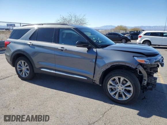 2024 Ford Explorer XLT with VIN 1FMSK7DH8RGA67697, listed as a Copart auction lot 46180735 with 908 mi miles and Salvage Title. Bid and sale history available at carsss.com. Image 4.