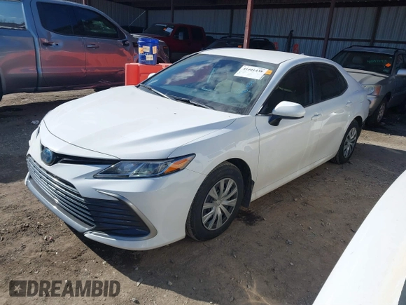 2022 Toyota Camry Hybrid LE with VIN 4T1C31AK7NU588937, listed as a IAAI auction lot 41401438 with 50,361 mi miles and . Bid and sale history available at carsss.com. Image 2.