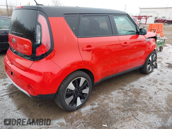 2018 Kia Soul + with VIN KNDJP3A53J7539782, listed as a IAAI auction lot 41743823 with 68,640 mi miles. Bid and sale history available at carsss.com. Image 4.