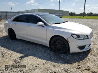 2017 Lincoln MKZ Select z VIN 3LN6L5CC2HR625396, wystawiony jako Copart lot #57611935 z przebiegiem 160 366 mil mil oraz Czysty tytuł • Clean title. Historia ofert i sprzedaży dostępna na DreamBid. Obrazek 4.