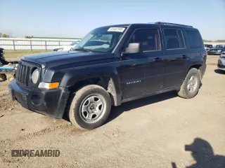 2015 Jeep Patriot Sport z VIN 1C4NJPBB8FD297885, wystawiony jako Copart lot #45602595 z przebiegiem 163 128 mil mil oraz Szkoda całkowita • Salvage title. Historia ofert i sprzedaży dostępna na DreamBid. Obrazek 1.