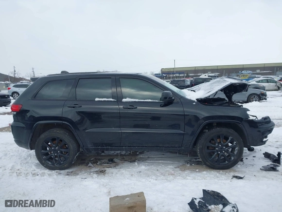 2018 Jeep Grand Cherokee Laredo E with VIN 1C4RJFAG0JC203148, listed as a IAAI auction lot 41614678 with 118,500 mi miles. Bid and sale history available at carsss.com. Image 14.