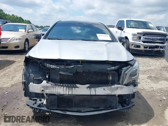 2014 Mercedes-Benz CLA 250 with VIN WDDSJ4EB2EN055850, listed as a IAAI auction lot 42475469 with 132,649 mi miles and . Bid and sale history available at DreamBid. Image 13.