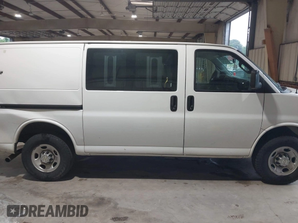 2021 Chevrolet Express Cargo with VIN 1GCWGAFP4M1160480, listed as a IAAI auction lot 42621437 with 99,142 mi miles and . Bid and sale history available at DreamBid. Image 14.