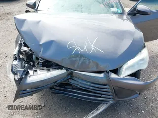 2015 Toyota Camry XLE with VIN 4T4BF1FKXFR465183, listed as a IAAI auction lot 41994681 with 113,891 mi miles and . Bid and sale history available at carsss.com. Image 6.