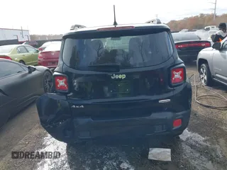 2015 Jeep Renegade Latitude with VIN ZACCJBBH2FPC25869, listed as a IAAI auction lot 40734359 with 128,475 mi miles. Bid and sale history available at carsss.com. Image 16.
