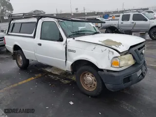 2006 Ford Ranger XL with VIN 1FTYR10U26PA20221, listed as a IAAI auction lot 41031629 with 1 mi miles. Bid and sale history available at carsss.com. Image 1.