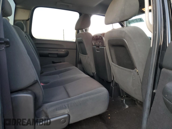 2009 Chevrolet Silverado 1500 LT with VIN 3GCEC23CX9G140211, listed as a Copart auction lot 82701964 with 130,641 mi miles and Salvage Title. Bid and sale history available at carsss.com. Image 10.