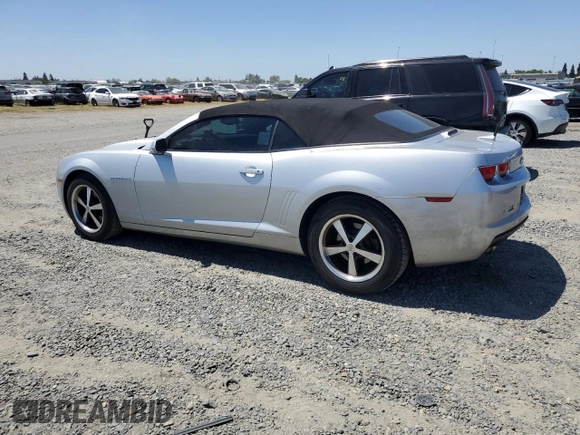 2011 Chevrolet Camaro 1LT z VIN 2G1FB3DD1B9193909, wystawiony jako Copart lot #56000395 z przebiegiem 110 248 mil mil oraz Szkoda całkowita • Salvage title. Historia ofert i sprzedaży dostępna na DreamBid. Obrazek 2.