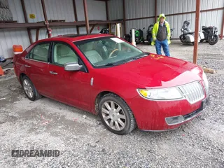 2010 Lincoln MKZ with VIN 3LNHL2GC0AR631012, listed as a IAAI auction lot 42003514 with 115,553 mi miles. Bid and sale history available at carsss.com. Image 1.