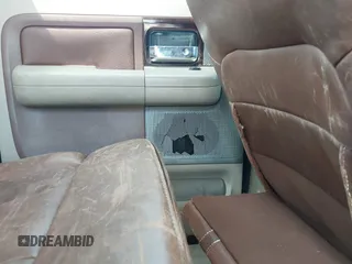 2008 Ford F-150 XLT z VIN 1FTPW12V98KC12486, wystawiony jako IAAI lot #42684235 z przebiegiem Nie podano mil oraz . Historia ofert i sprzedaży dostępna na DreamBid. Obrazek 20.