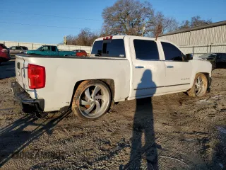 2017 Chevrolet Silverado 1500 LTZ with VIN 3GCPCSEC2HG239030, listed as a Copart auction lot 41383945 with Not Provided miles and Salvage Title. Bid and sale history available at DreamBid. Image 3.