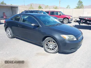 2007 Scion tC Spec z VIN JTKDE177470195857, wystawiony jako IAAI lot #42227329 z przebiegiem 173 122 mil mil oraz . Historia ofert i sprzedaży dostępna na DreamBid. Obrazek 1.