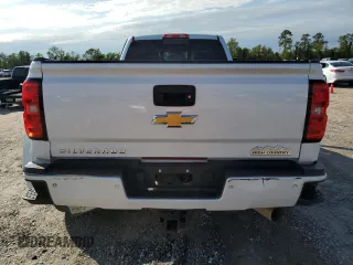 2019 Chevrolet Silverado 3500HD High Country with VIN 1GC4KYEY9KF269400, listed as a Copart auction lot 79686494 with 147,597 mi miles and Salvage Title. Bid and sale history available at carsss.com. Image 6.