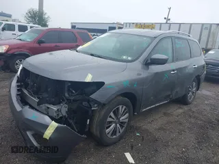 2019 Nissan Pathfinder SV with VIN 5N1DR2MN0KC616920, listed as a IAAI auction lot 42254795 with 8,897 mi miles and . Bid and sale history available at DreamBid. Image 17.