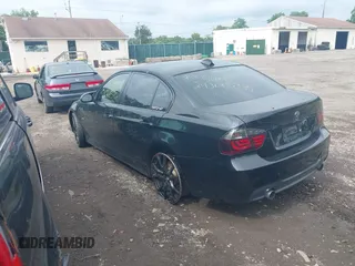 2008 BMW 3 Series 335xi with VIN WBAVD53518A284773, listed as a IAAI auction lot 39953178 with Not provided miles and . Bid and sale history available at DreamBid. Image 3.