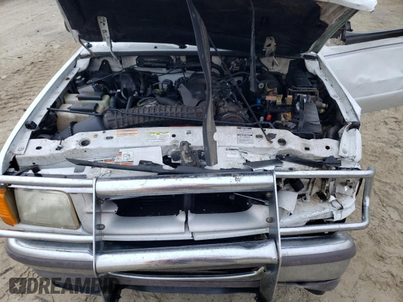 1996 Ford Ranger XLT with VIN 1FTCR15X7TPA63056, listed as a Copart auction lot 86500854 with 239,185 mi miles and Salvage Title. Bid and sale history available at DreamBid. Image 13.