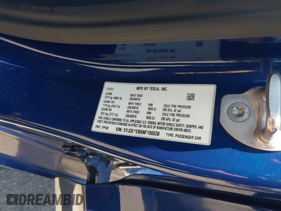 2022 Tesla Model 3 Long Range z VIN 5YJ3E1EB6NF106038, wystawiony jako IAAI lot #42214585 z przebiegiem 40 667 mil mil oraz . Historia ofert i sprzedaży dostępna na DreamBid. Obrazek 9.