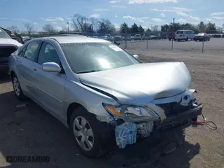 2007 Toyota Camry CE with VIN 4T1BE46K37U643404, listed as a IAAI auction lot 41903773 with 189,984 mi miles. Bid and sale history available at carsss.com. Image 1.