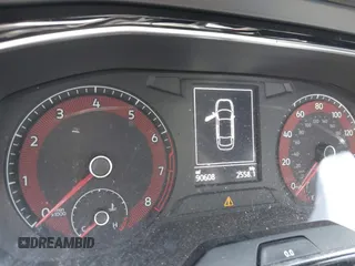 2019 Volkswagen Jetta GLI S z VIN 3VW6T7BU9KM153175, wystawiony jako IAAI lot #42099719 z przebiegiem 90 608 mil mil oraz . Historia ofert i sprzedaży dostępna na DreamBid. Obrazek 7.