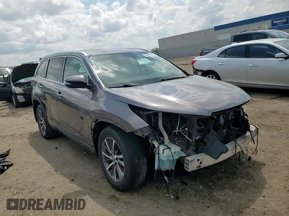 2017 Toyota Highlander XLE with VIN 5TDJZRFH8HS425504, listed as a Copart auction lot 59819625 with 149,287 mi miles and Salvage title. Bid and sale history available at DreamBid. Image 14.