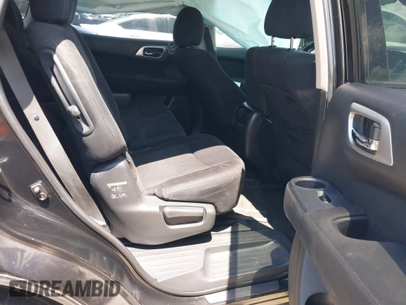 2015 Nissan Pathfinder SV with VIN 5N1AR2MNXFC660187, listed as a IAAI auction lot 42612648 with 136,873 mi miles and . Bid and sale history available at DreamBid. Image 8.
