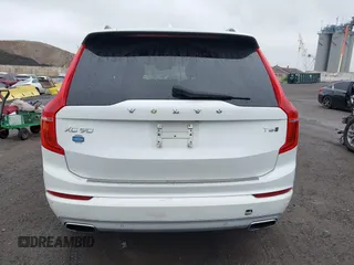 2018 Volvo XC90 Momentum с VIN YV4A22PK8J1213045, выставлен на аукционе IAAI как лот 42437065 с пробегом 78 262 миль миль и . История ставок и продаж доступна на DreamBid. Изображение 16.