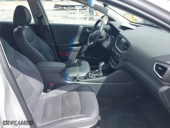 2019 Hyundai Ioniq Plug-In Hybrid Limited with VIN KMHC75LDXKU110856, listed as a IAAI auction lot 41820385 with NaN miles. Bid and sale history available at carsss.com. Image 5.