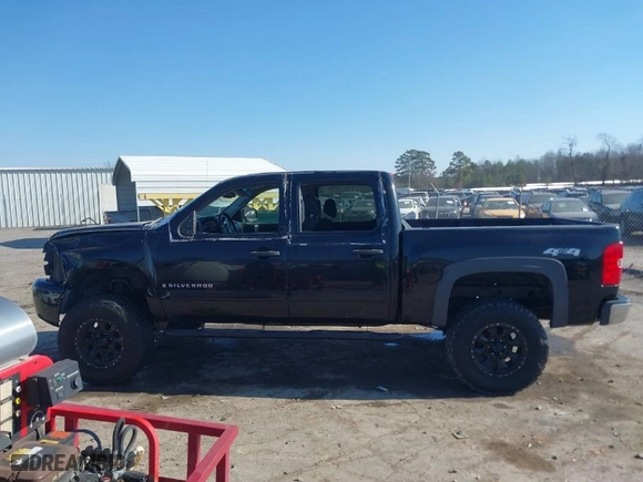 2007 Chevrolet Silverado 1500 LT w/1LT with VIN 2GCEK13C371608346, listed as a IAAI auction lot 41417978 with 171,167 mi miles. Bid and sale history available at carsss.com. Image 14.