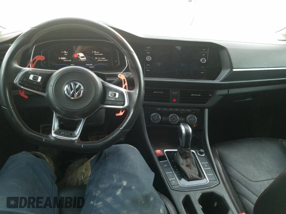 2020 Volkswagen Jetta GLI S z VIN 3VW6T7BUXLM057668, wystawiony jako Copart lot #49791945 z przebiegiem 96 606 mil mil oraz Szkoda całkowita • Salvage title. Historia ofert i sprzedaży dostępna na DreamBid. Obrazek 8.