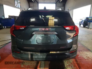 2020 GMC Terrain SLE z VIN 3GKALTEV1LL214220, wystawiony jako Copart lot #77067054 z przebiegiem Nie podano mil oraz Szkoda całkowita • Salvage title. Historia ofert i sprzedaży dostępna na DreamBid. Obrazek 6.