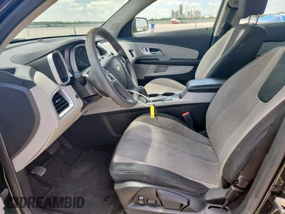 2017 Chevrolet Equinox LS z VIN 2GNALBEK0H1553515, wystawiony jako Copart lot #61237195 z przebiegiem 80 562 mil mil oraz Czysty tytuł • Clean title. Historia ofert i sprzedaży dostępna na DreamBid. Obrazek 7.