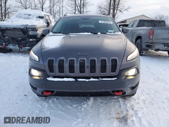 2017 Jeep Cherokee Trailhawk L Plus with VIN 1C4PJMBS2HD228037, listed as a Copart auction lot 41365075 with 84,479 mi miles and Salvage Title. Bid and sale history available at carsss.com. Image 5.